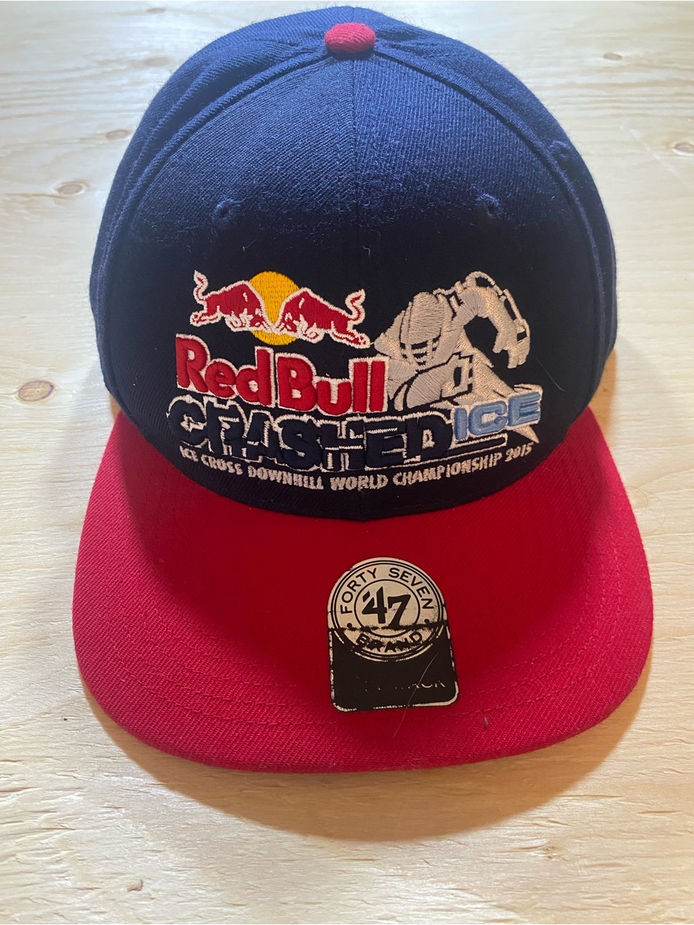 Finisher Ice Snapback Hat - Navy & Red
